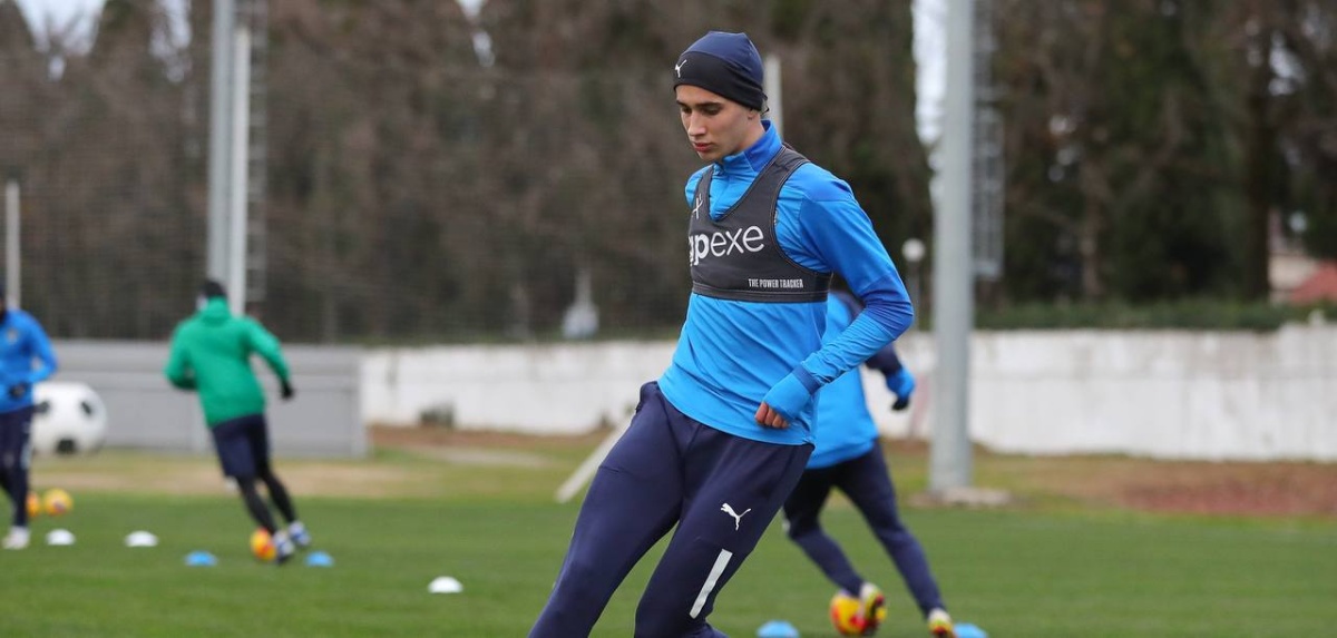 Egor Prutsev joined Neftekhimik on loan