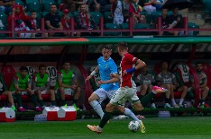 6V5A2102.jpg