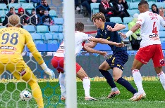 YR8_1015-nef.jpg